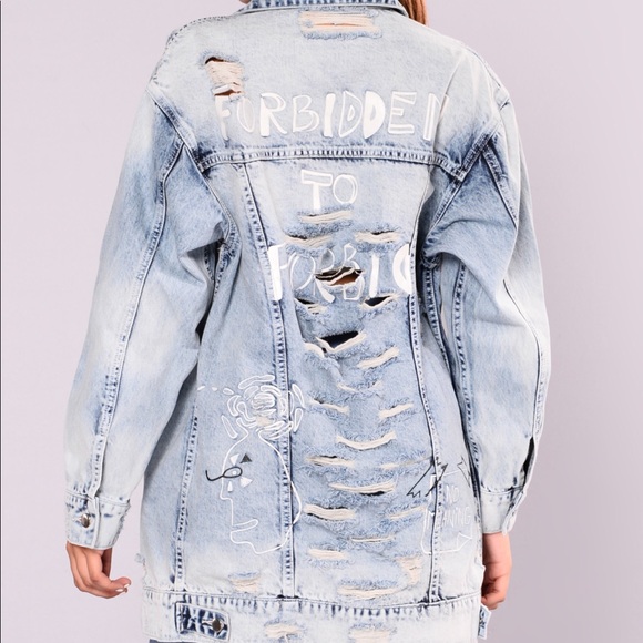 FashionNova Avery Abstract Distressed Denim Jacket - Picture 5 of 8